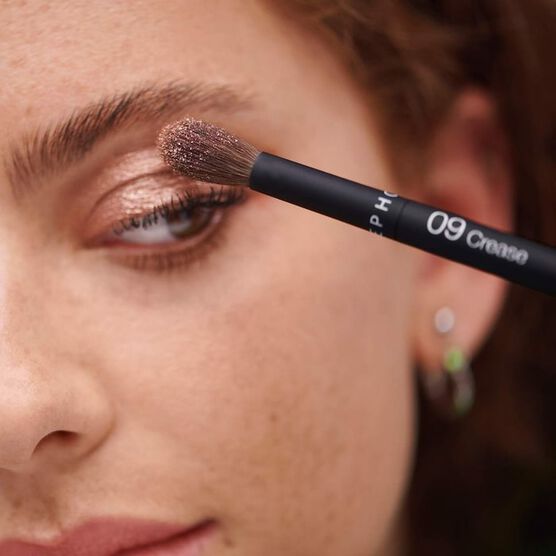 NEWCLASSIC BRUSH VEGAN BRUSH-24-09CREASE